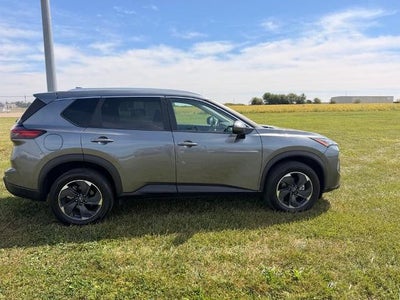 2026 Nissan Rogue FWD SV *Ltd Avail*