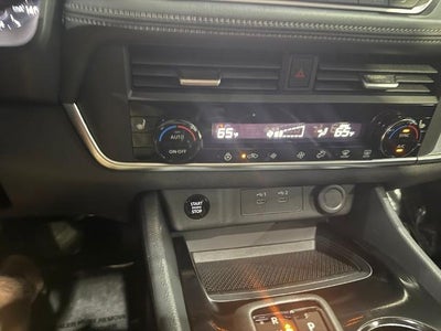 2026 Nissan Rogue FWD SV *Ltd Avail*