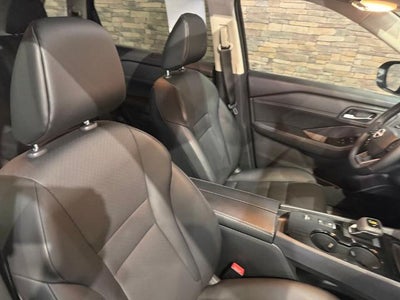 2026 Nissan Rogue FWD SV *Ltd Avail*