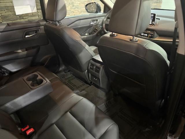 2026 Nissan Rogue FWD SV *Ltd Avail*