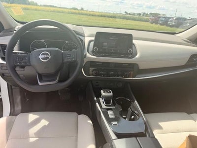 2026 Nissan Rogue FWD SV *Ltd Avail*