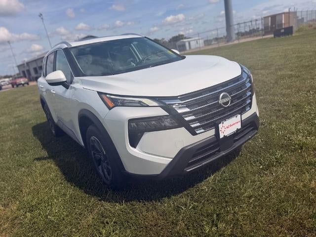 2026 Nissan Rogue FWD SV *Ltd Avail*