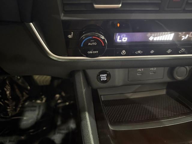 2026 Nissan Rogue FWD SV *Ltd Avail*