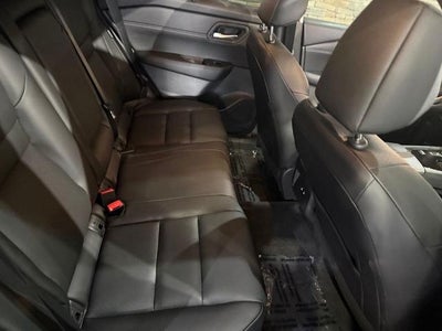 2026 Nissan Rogue FWD SV *Ltd Avail*