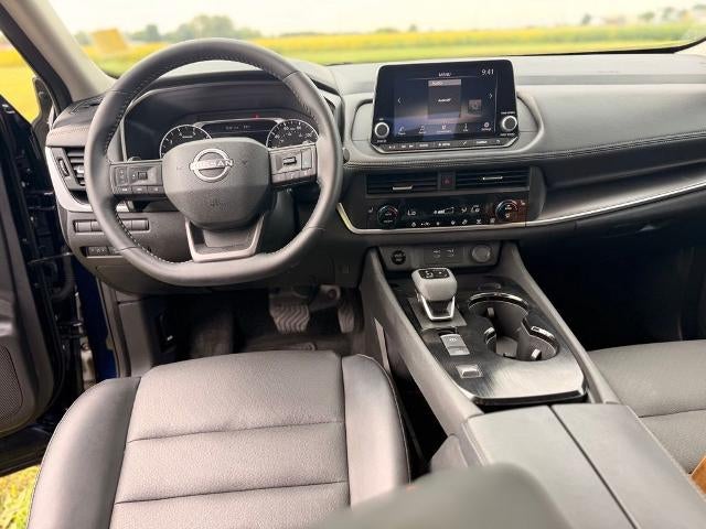 2025 Nissan Rogue FWD SV