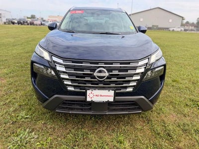 2025 Nissan Rogue FWD SV