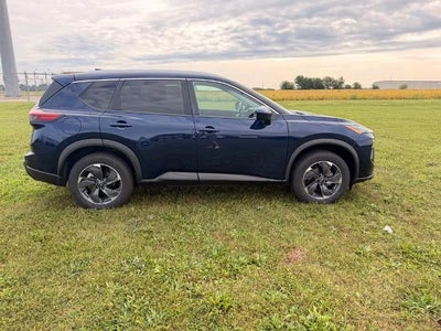 2025 Nissan Rogue FWD SV