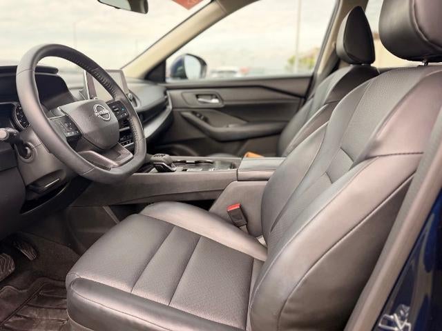2025 Nissan Rogue FWD SV