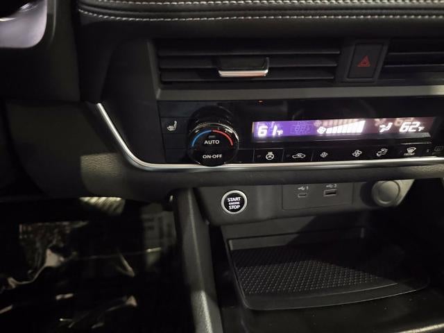 2023 Nissan Rogue FWD SV