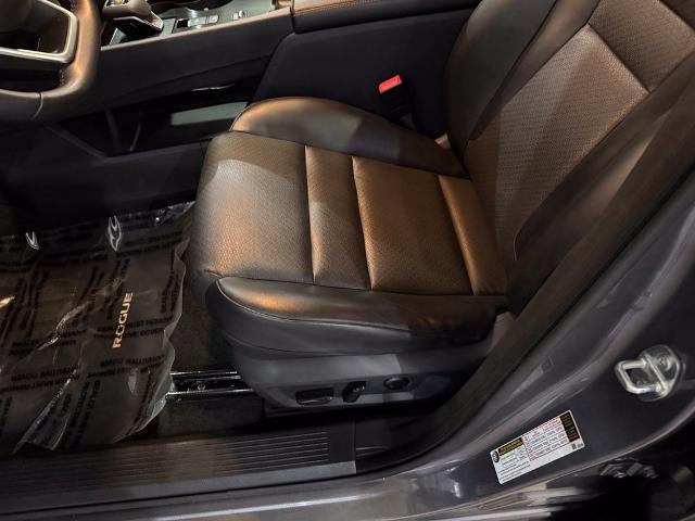 2023 Nissan Rogue FWD SV