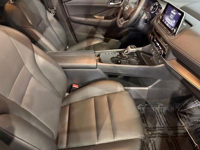 2025 Nissan Rogue FWD SV