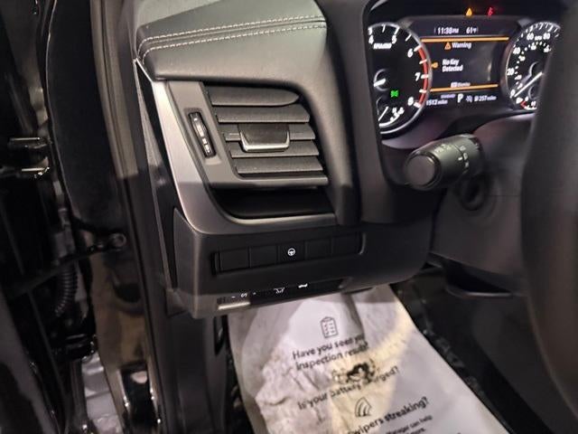 2025 Nissan Rogue FWD SV