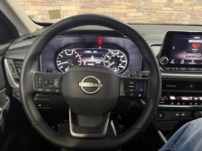 2025 Nissan Rogue FWD SV