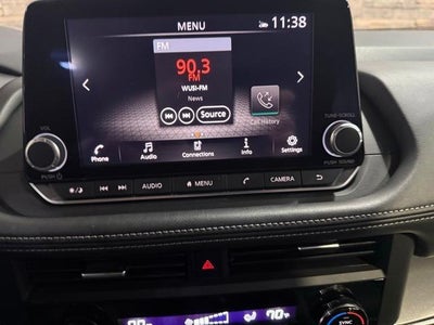 2025 Nissan Rogue FWD SV