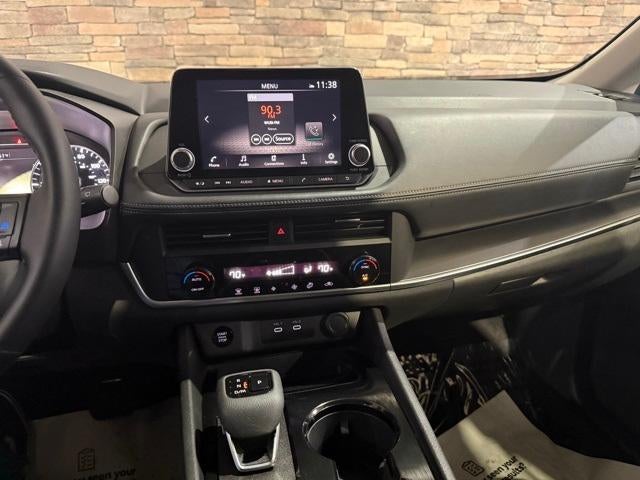 2025 Nissan Rogue FWD SV