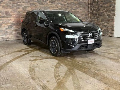 2025 Nissan Rogue FWD SV