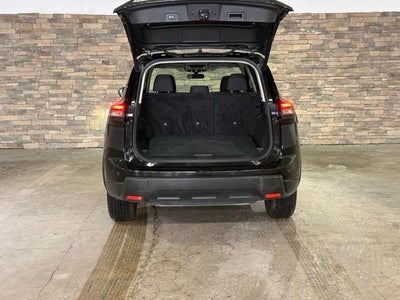 2025 Nissan Rogue FWD SV