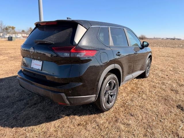 2025 Nissan Rogue FWD SV