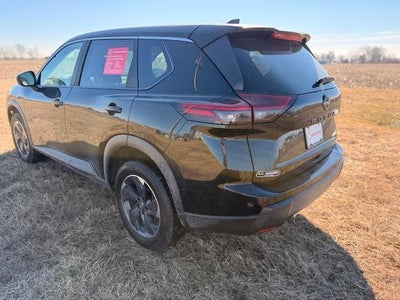 2025 Nissan Rogue FWD SV