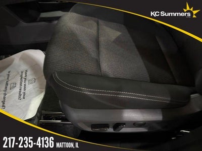 2025 Nissan Rogue FWD SV