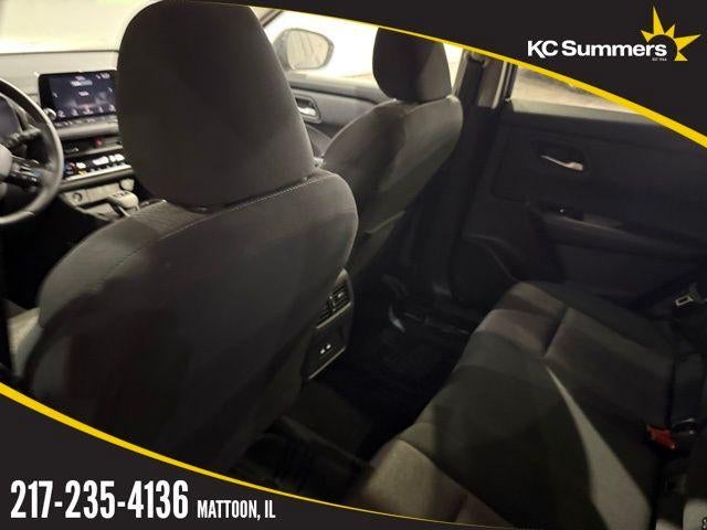 2025 Nissan Rogue FWD SV