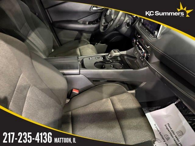 2025 Nissan Rogue FWD SV