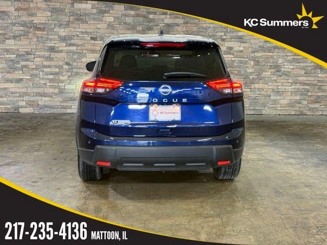 2025 Nissan Rogue FWD SV