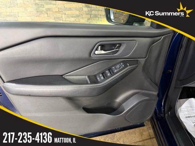 2025 Nissan Rogue FWD SV