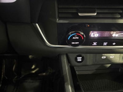 2026 Nissan Rogue FWD SV *Ltd Avail*