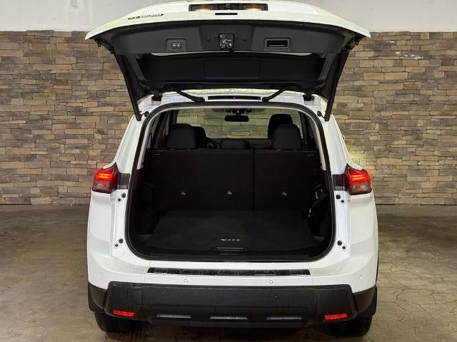 2026 Nissan Rogue FWD SV *Ltd Avail*