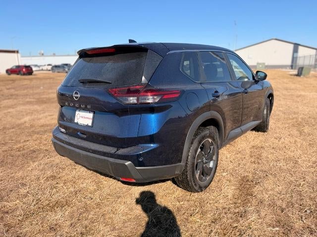 2025 Nissan Rogue FWD SV