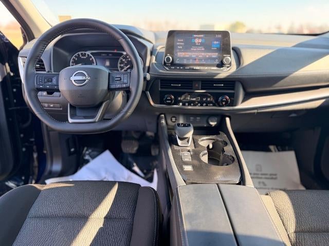 2025 Nissan Rogue FWD SV