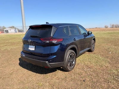 2025 Nissan Rogue FWD SV