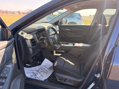 2025 Nissan Rogue FWD SV