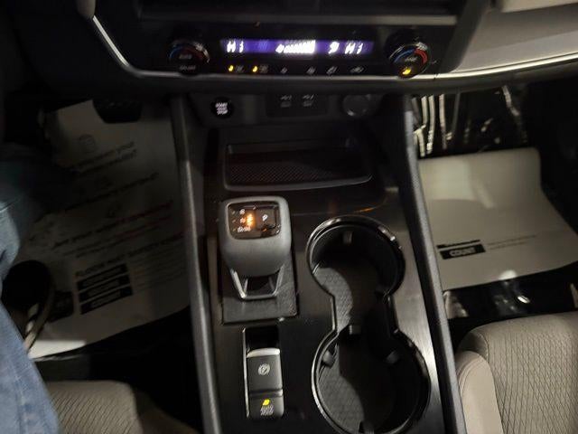 2025 Nissan Rogue AWD SV