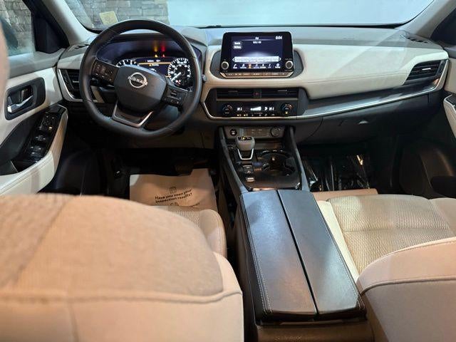 2025 Nissan Rogue AWD SV