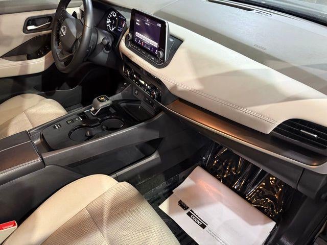 2025 Nissan Rogue AWD SV