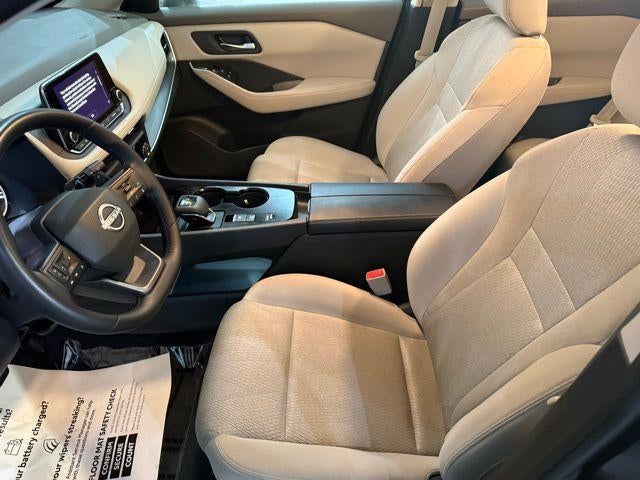 2025 Nissan Rogue AWD SV