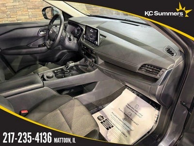 2025 Nissan Rogue AWD SV