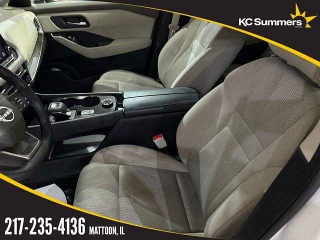 2025 Nissan Rogue AWD SV