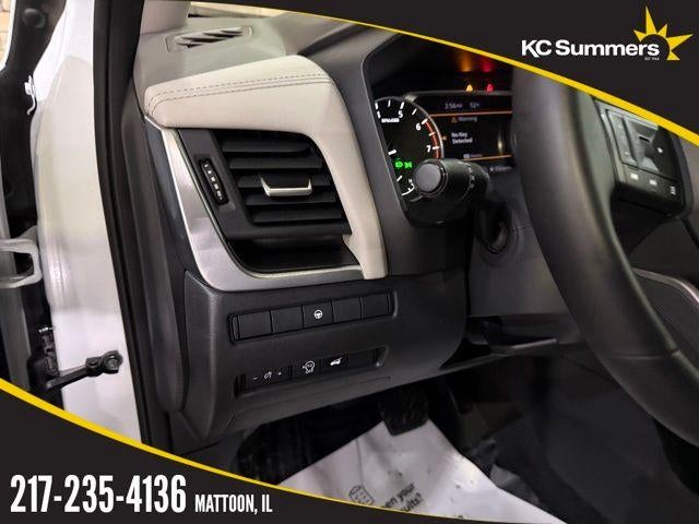 2025 Nissan Rogue AWD SV