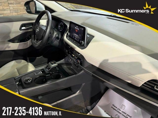 2025 Nissan Rogue AWD SV