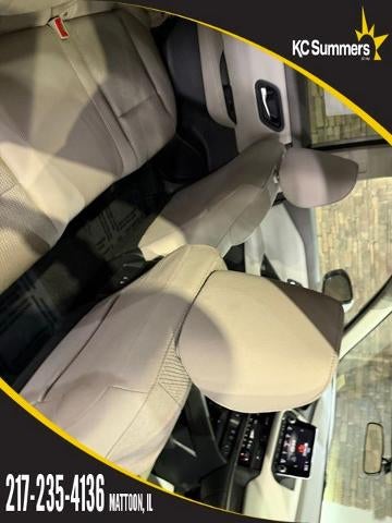 2025 Nissan Rogue AWD SV