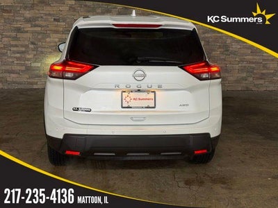 2025 Nissan Rogue AWD SV