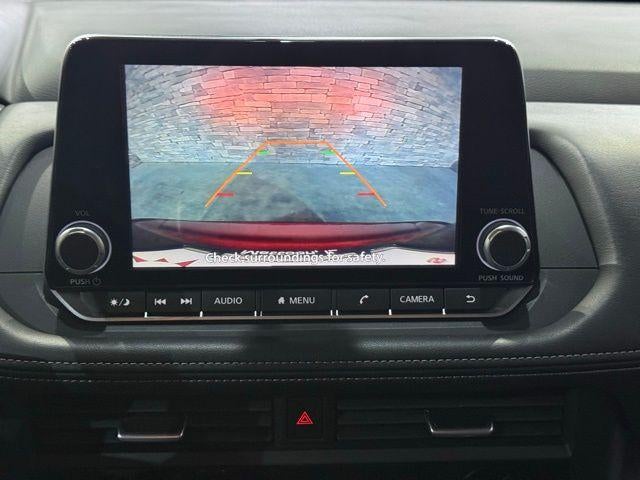 2025 Nissan Rogue AWD SV
