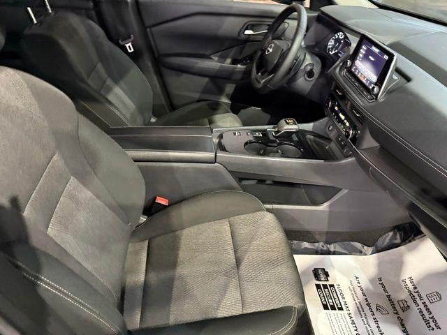 2025 Nissan Rogue AWD SV