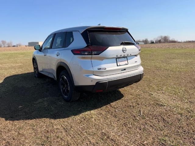 2025 Nissan Rogue AWD SV