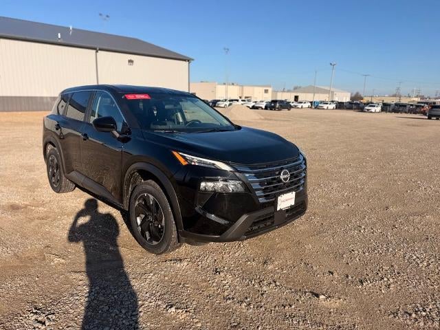 2025 Nissan Rogue AWD SV