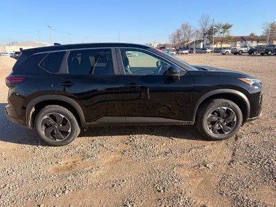 2025 Nissan Rogue AWD SV