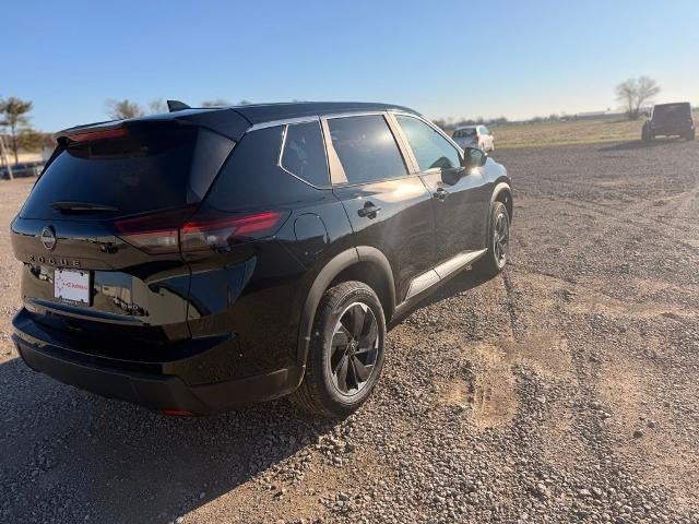 2025 Nissan Rogue AWD SV